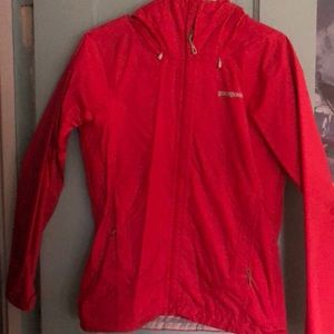 PINK PATAGONIA RAIN JACKET